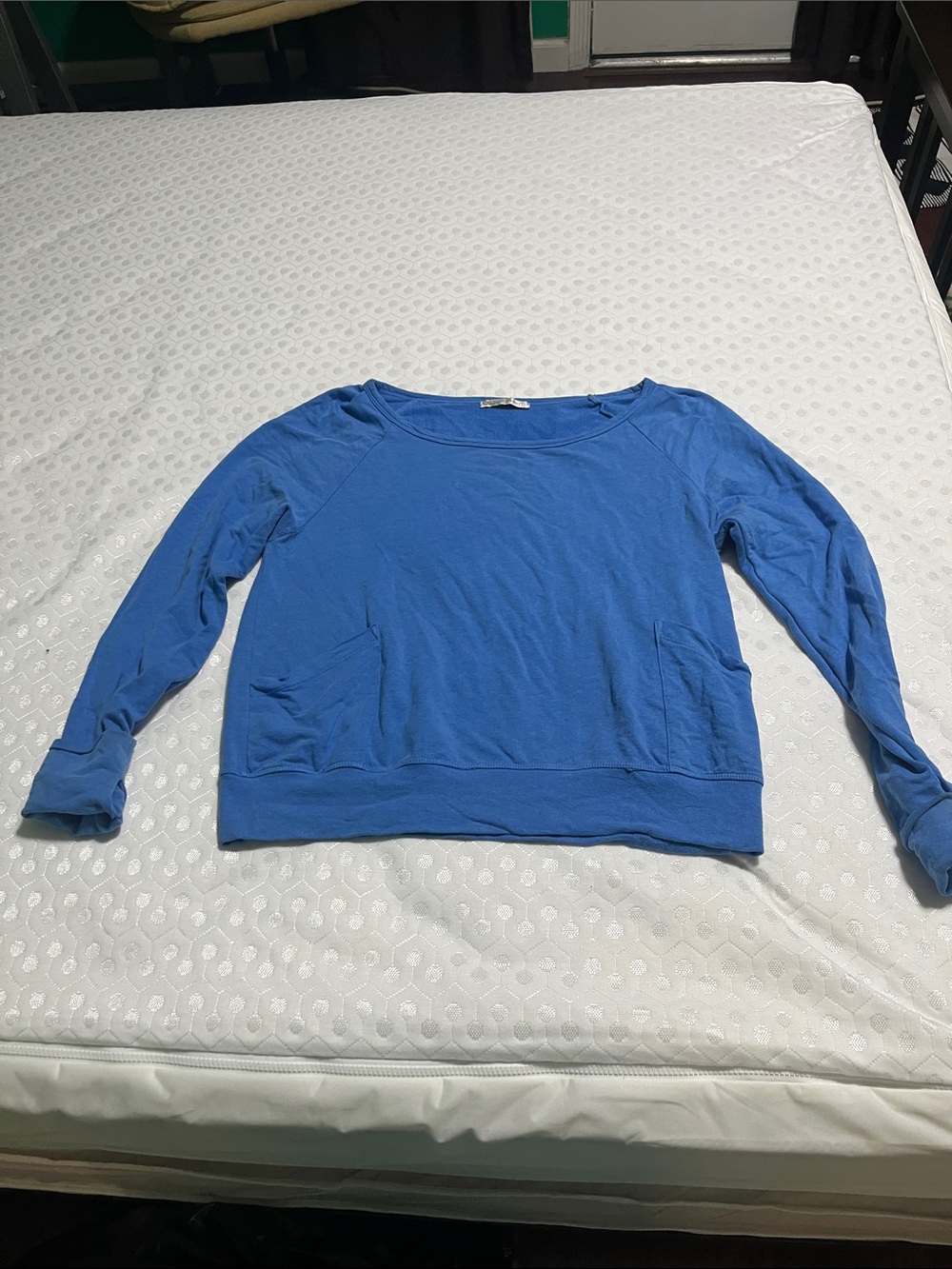 Relaxed Boatneck Women’s Sweatshirt in Blue
